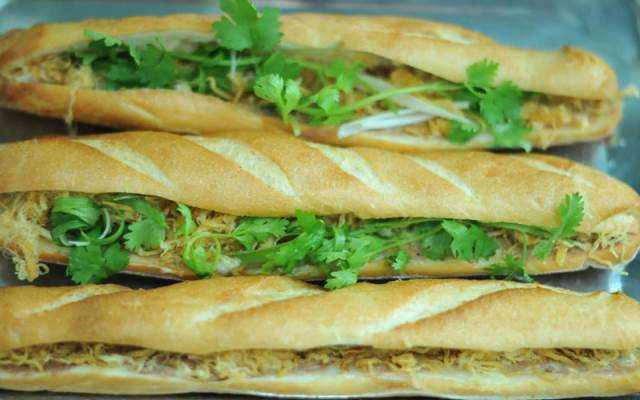 Ăn vặt Bánh Mì Que Song Nhi