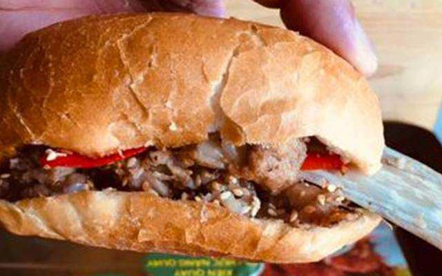 Ăn vặt Bánh Mì Sườn Cây - Nguyễn Thông