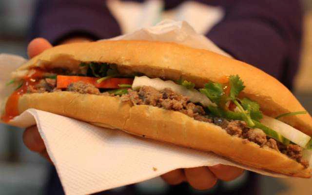 Ăn vặt Bánh Mì Thịnh Phát