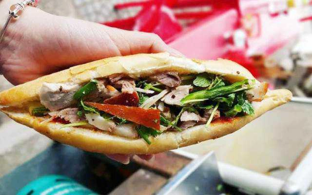 Ăn vặt Bánh Mì Thịt & Bánh Mì Chả Cá