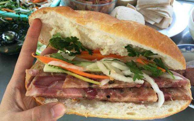 Ăn vặt Bánh Mì Thịt Nguội & Giải Khát