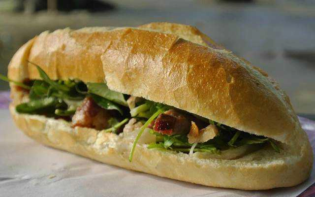 Ăn vặt Bánh Mì Thịt Nướng & Nem Nướng