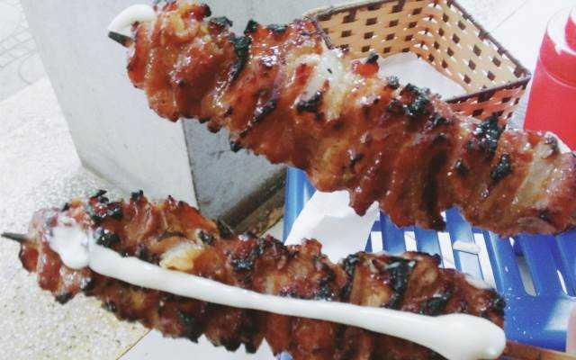 Ăn vặt Bánh Mì Thịt Xiên Nướng - Ái Mộ