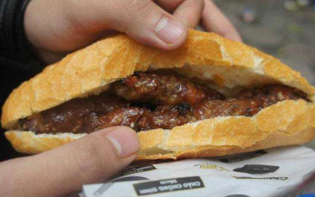 Ăn vặt Bánh Mì Thỏ - Đội Cấn