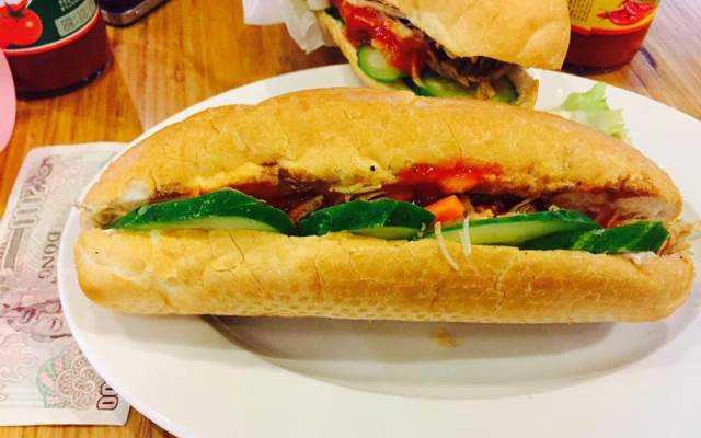 Ăn vặt Bánh Mì & Xôi Các Loại - Đê La Thành