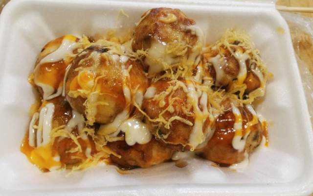 Ăn vặt Bánh Takoyaki - Nhân Bạch Tuộc & Phô Mai