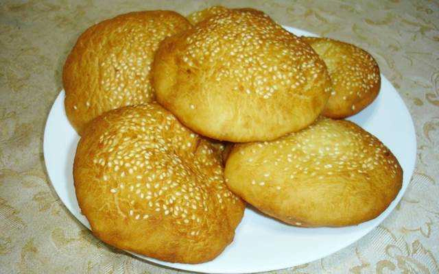 Ăn vặt Bánh Tiêu Miền Tây