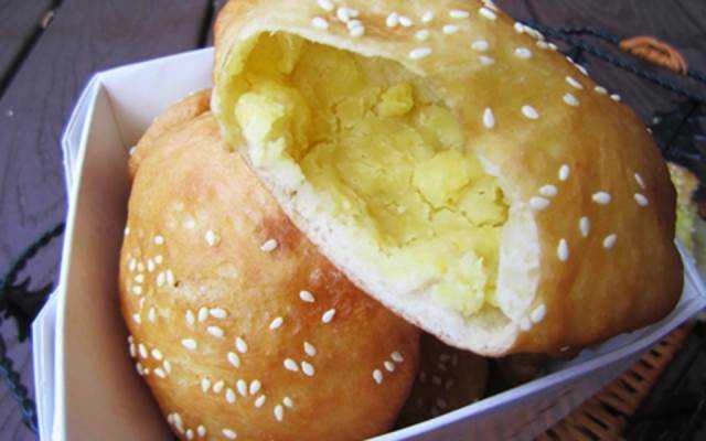 Ăn vặt Bánh Tiêu Nhân Sầu Riêng - Lê Quang Định