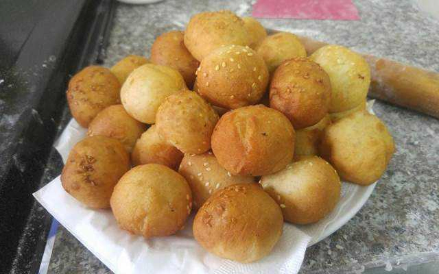Ăn vặt Bánh Tiêu