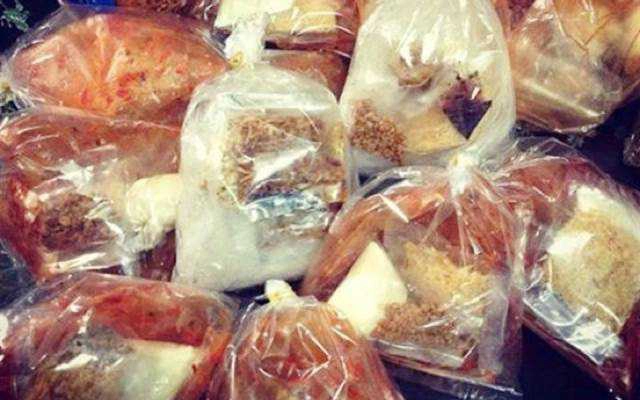 Ăn vặt Bánh Tráng - Cách Mạng Tháng 8