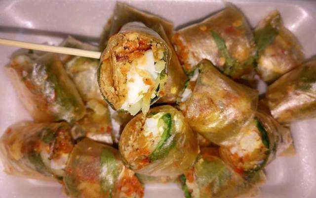 Ăn vặt Bánh Tráng Cuốn