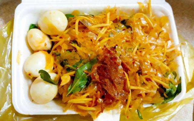 Ăn vặt Bánh Tráng Gánh - Xóm Chiếu