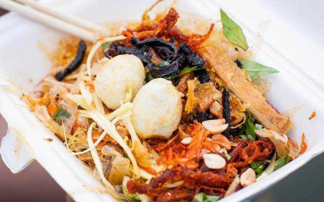 Ăn vặt Bánh Tráng Kẹp - Bánh Tráng Trộn