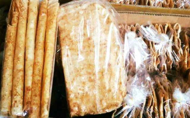 Ăn vặt Bánh Tráng Mắm Ruốc Đà Lạt