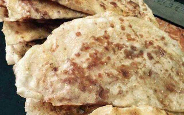 Ăn vặt Bánh Tráng Mắm Ruốc Dori