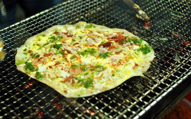 Ăn vặt Bánh Tráng Nướng Chị Nguyệt - Lương Định Của