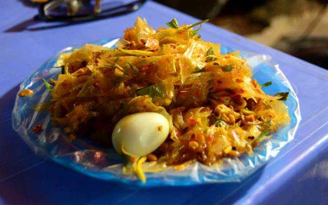 Ăn vặt Bánh Tráng Trộn Chị Hân - Lê Văn Hiến