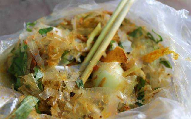 Ăn vặt Bánh Tráng Trộn Vỉa Hè - Cộng Hòa