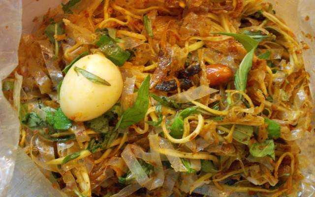 Ăn vặt Bánh Tránh Trộn