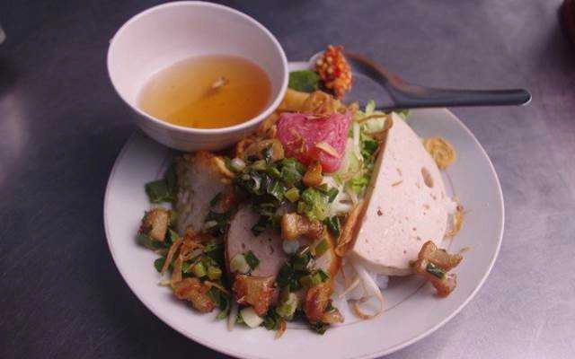 Ăn vặt Bánh Ướt Tóp Mỡ - Bùi Đình Túy