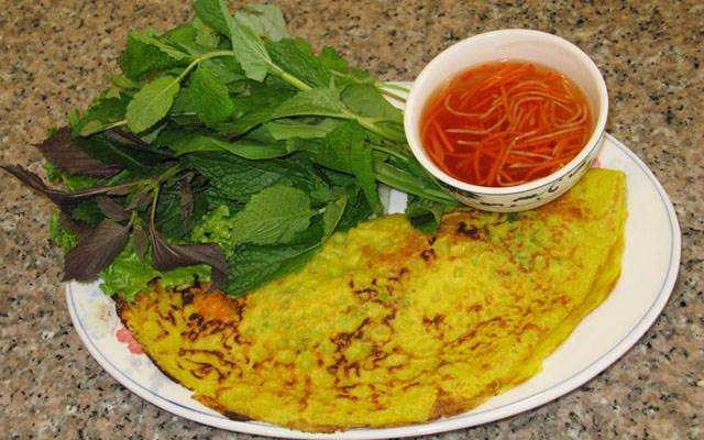 Ăn vặt Bánh Xèo Chị Tám