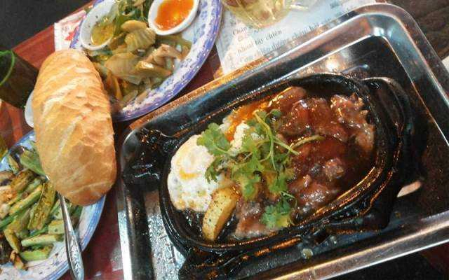 Ăn vặt Bảo Bảo - Nướng Vỉa Hè