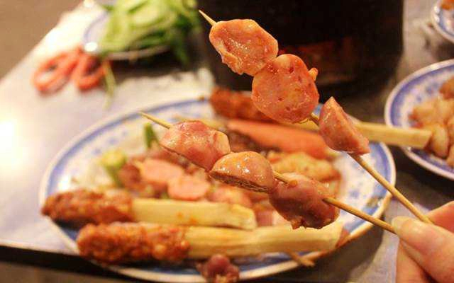 Ăn vặt Bảo Ngân 1 - Xiên Que 5K