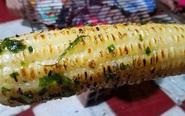 Ăn vặt Bắp Nướng Gò Công