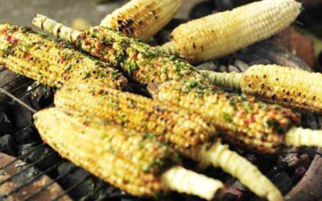 Ăn vặt Bắp Nướng - Tháp Đôi