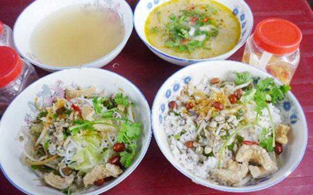 Ăn vặt Bé Tý - Cơm Hến & Cháo Hến