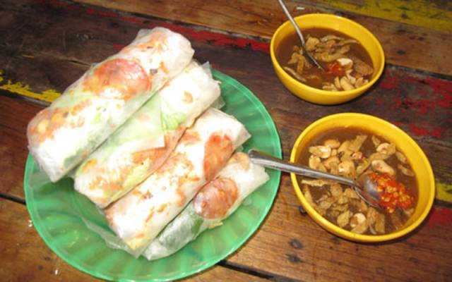 Ăn vặt Bò Bía Bình Dân