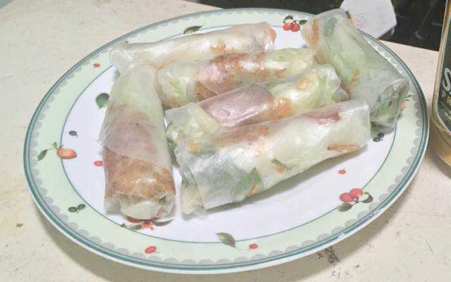Ăn vặt Bò Bía Hoàng