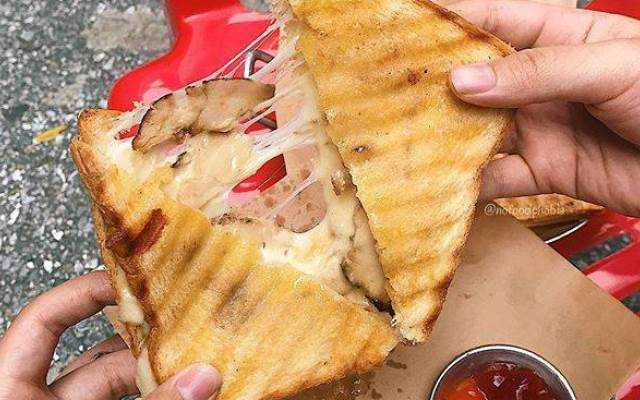 Ăn Vặt Bốn Mùa - Món Hàn Quốc, Bánh Mì Chảo & Sandwich Phomai