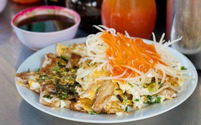 Ăn vặt Bột Chiên 2 Trứng