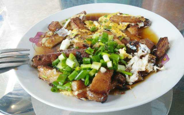 Ăn vặt Bột Chiên - Bùi Đình Túy
