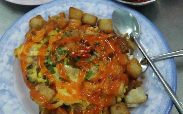Ăn vặt Bột Chiên Cô Lan