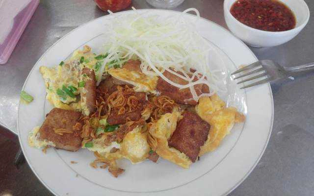 Ăn vặt Bột Chiên Giòn 13K