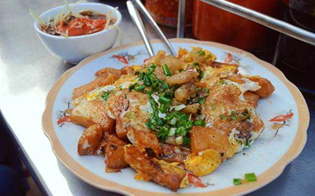 Ăn vặt Bột Chiên Gốc Hoa