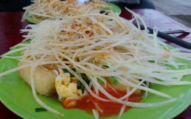 Ăn vặt Bột Chiên Huỳnh Văn Nghệ