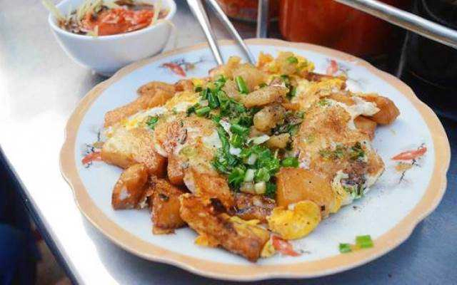 Ăn vặt Bột Chiên Khoai Môn & Mì Xào Bò