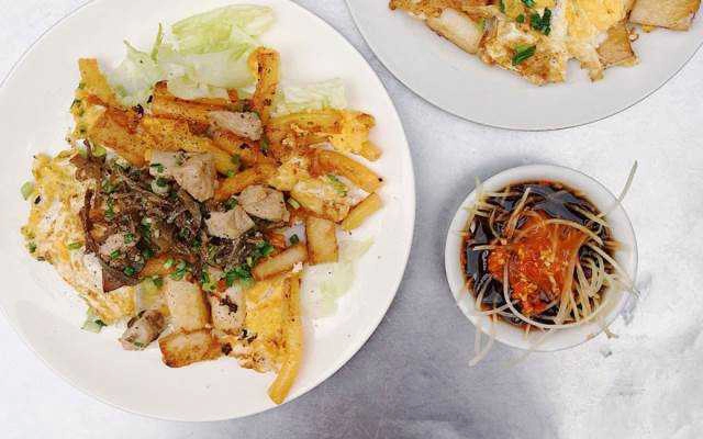 Ăn vặt Bột Chiên & Nui 17k