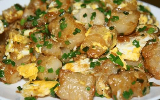 Ăn vặt Bột Chiên - Phạm Viết Chánh