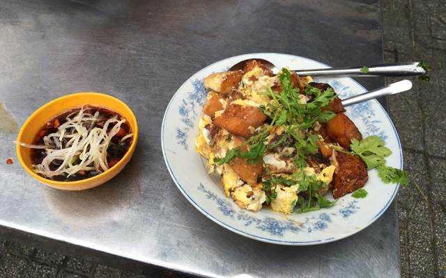 Ăn vặt Bột Chiên - Trần Đình Xu