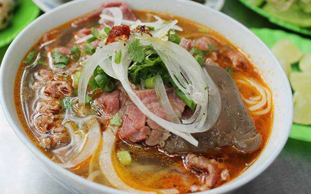 Ăn vặt Bún Bò Cô Dung