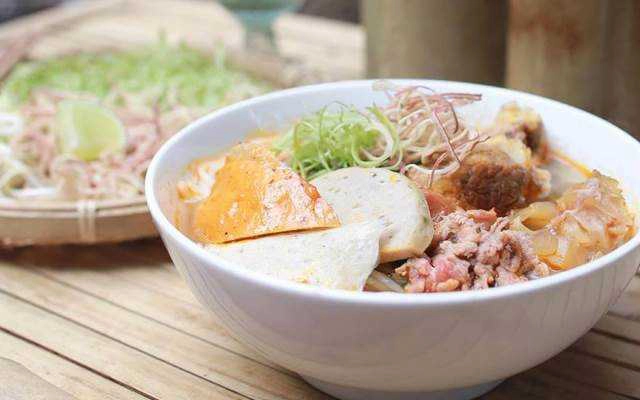 Ăn vặt Bún Bò Huế Xưa - Take Away - Phạm Thái Bường