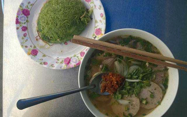Ăn vặt Bún bò Hương Thủy
