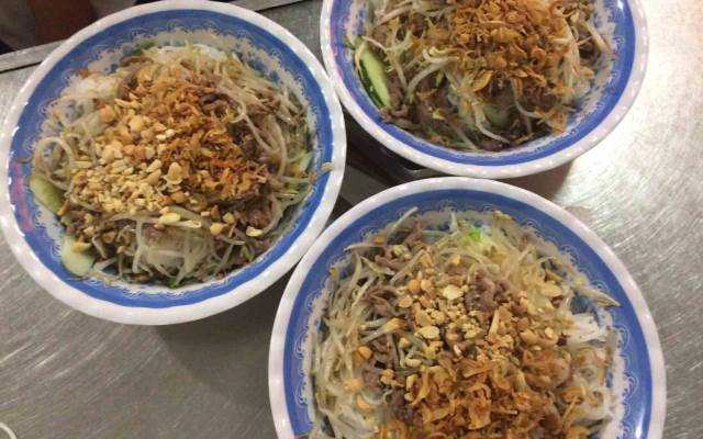 Ăn vặt Bún Bò Nam Bộ & Cơm Rang Xá Xíu - Ngõ Tràng Tiền