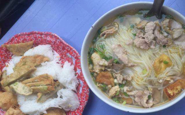 Ăn vặt Bún Các Loại - ĐH Công Đoàn