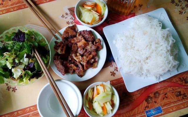 Ăn vặt Bún Chả Cô Hường