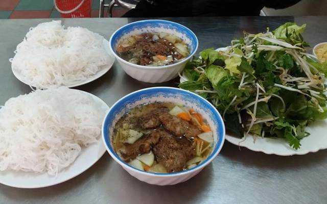Ăn vặt Bún Chả - Thụy Khuê